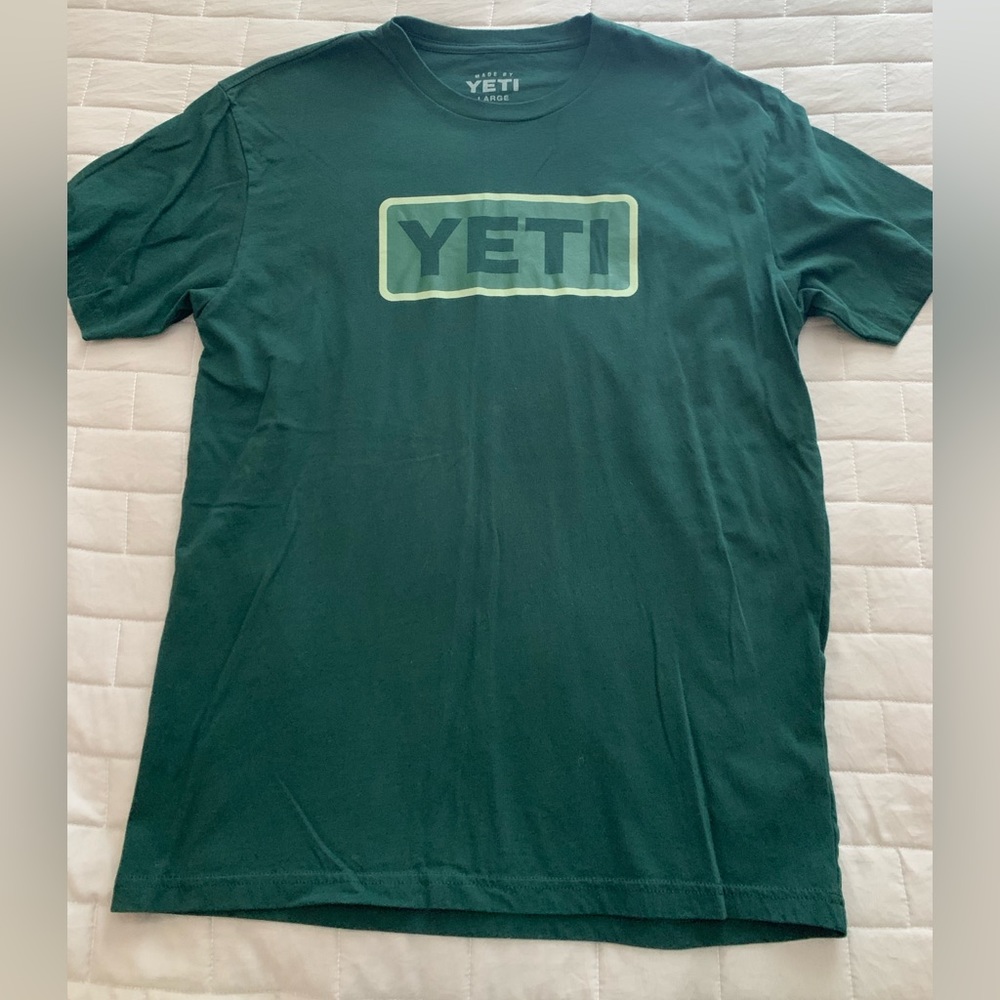 Yeti logo men’s T-shirt